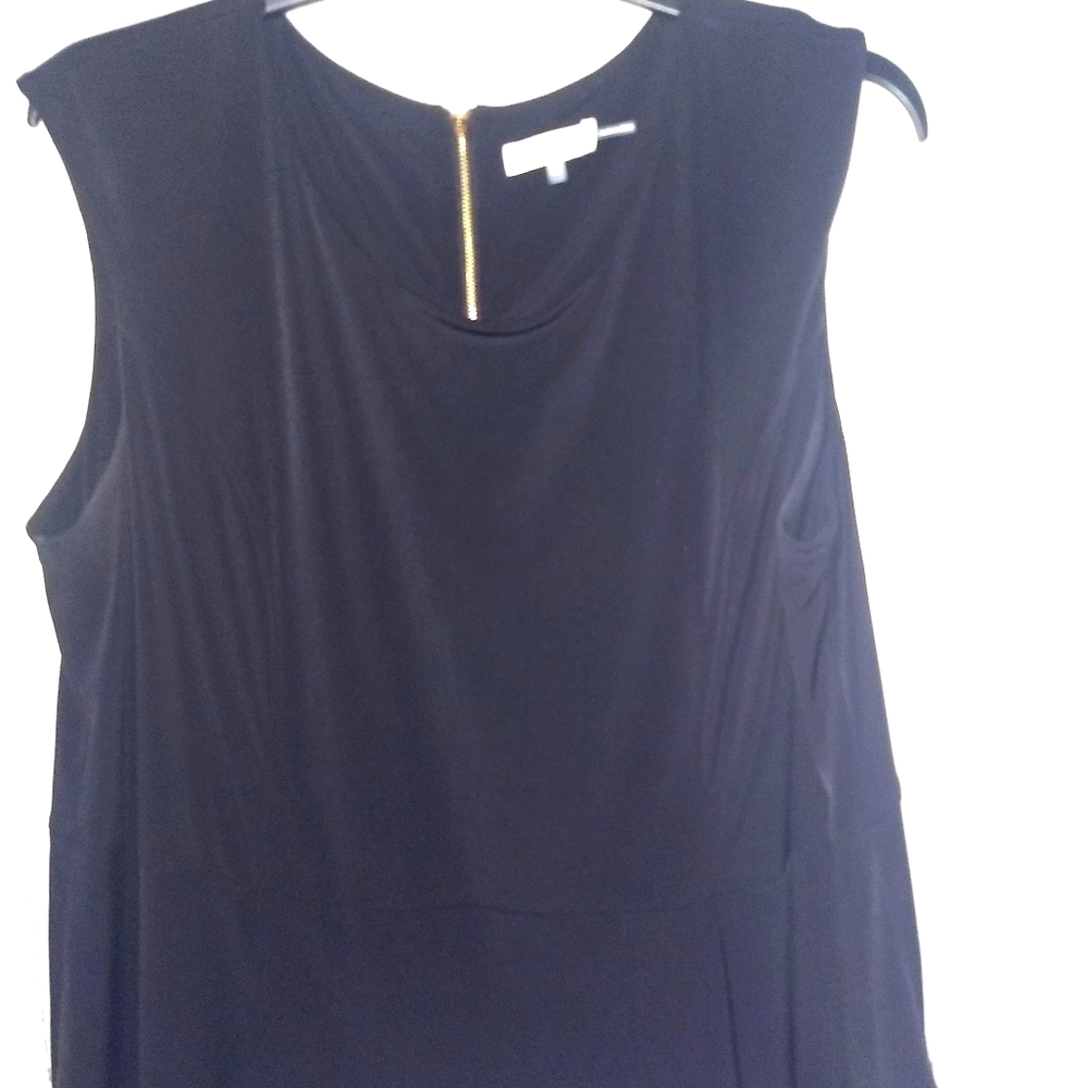 Calvin Klein Sleeveless peplum
